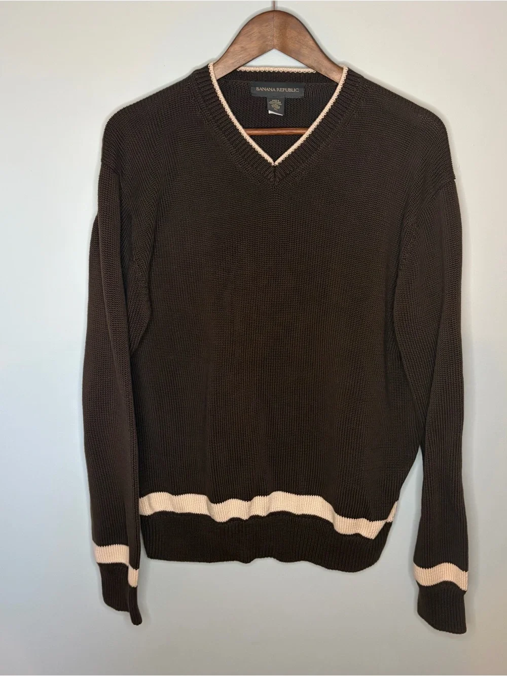 Banana Republic Men's V-Neck Pullover Sweater Size XL